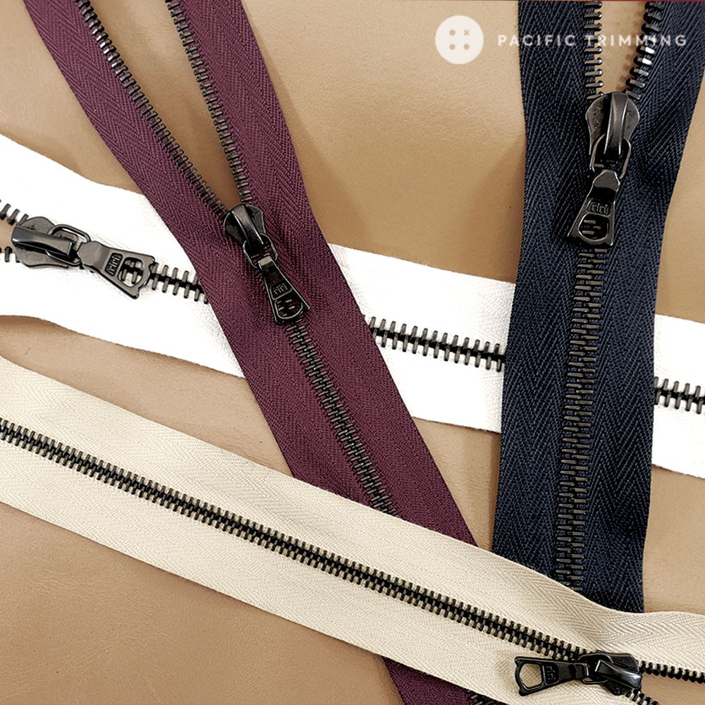 M8 One Way Black Teeth Metal Zipper