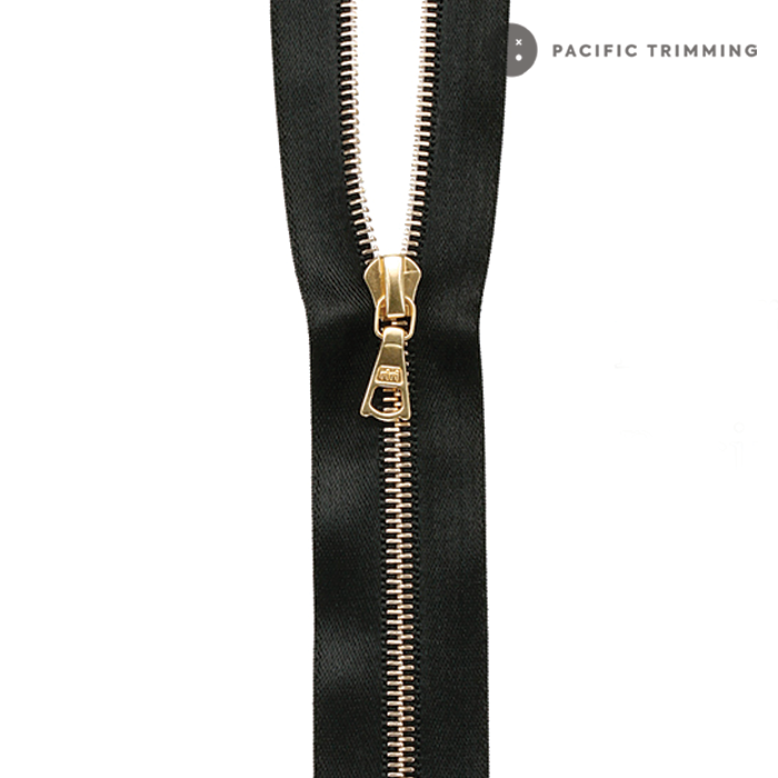 M8 One Way Satin Tape Gold Teeth Zipper