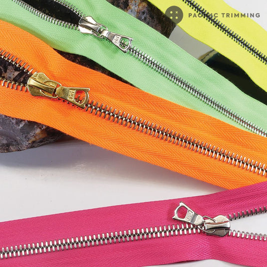 M6 One Way Fluo Special Tape Zipper